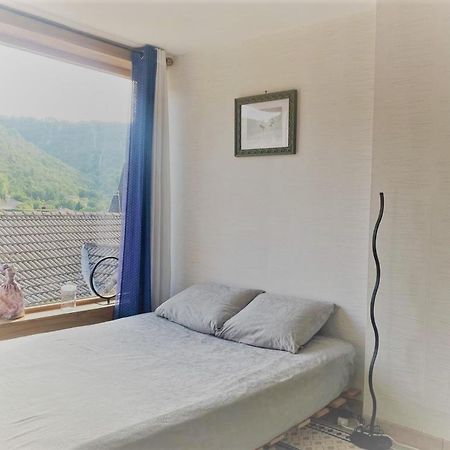 Bed and Breakfast Le Cocon Verrieres  Экстерьер фото